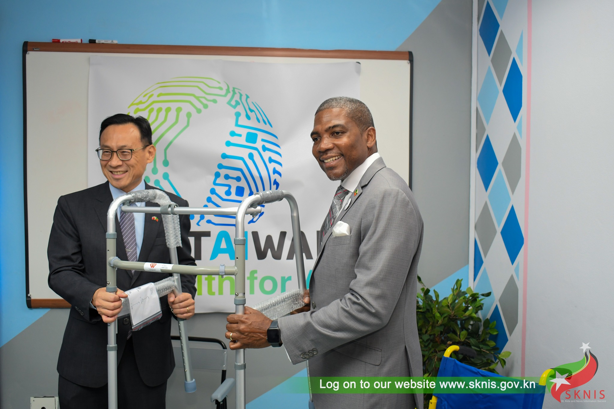 Taiwan Donates Essential Medical Equipment to Saint Kitts and Nevis