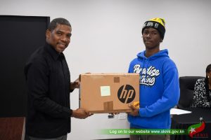 Prime Minister Launches Full Implementation of Cybersecurity Training Program with Laptop Distribution to Trainees