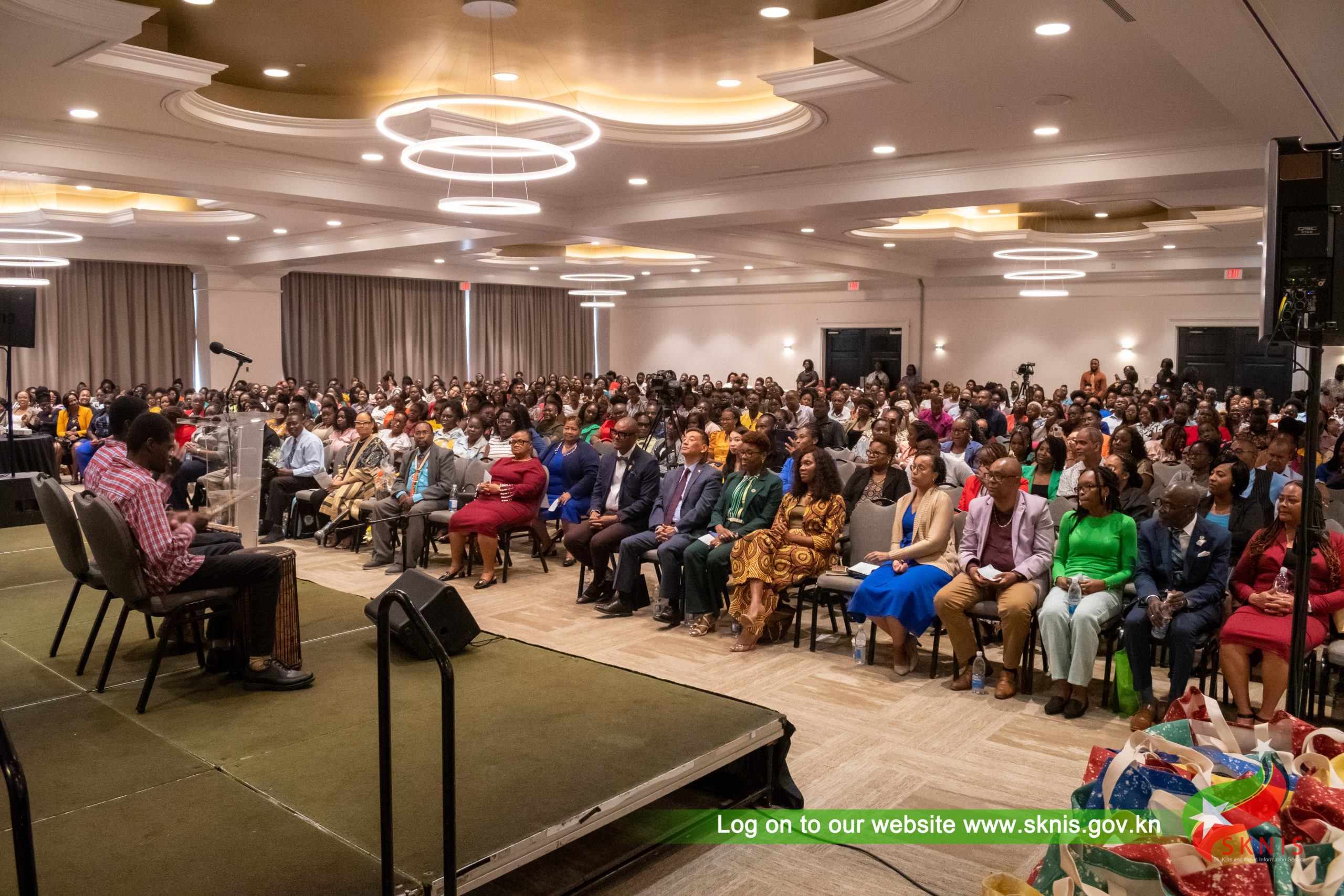 Deputy Prime Minister Hanley Addresses Educators for the 2025-2026 Academic Year