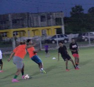 Bath United Women’s Team Scrimmages Against Men’s Team