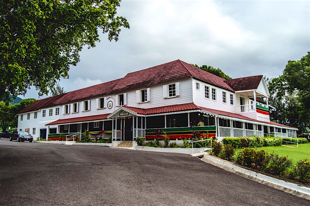 Eight Exemplary Citizens Awarded the Companion of the Star of Merit on St. Kitts and Nevis’ 42nd Independence Anniversary